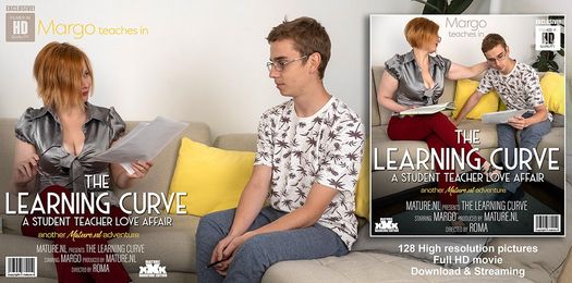 Учительница с сиськами трахает студента